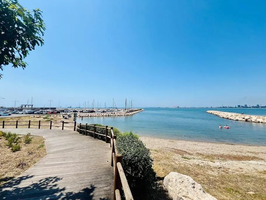 Apartment Voile De Mer 1 - Les Pieds Dans L'Eau, Clim, Wifi, 2 Personnes Fos-sur-Mer France