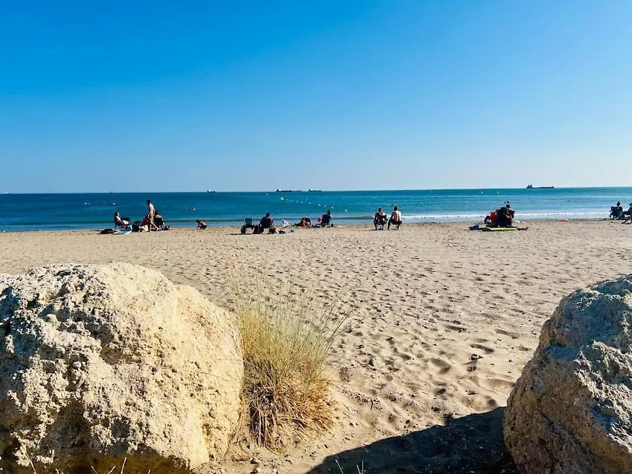 Voile De Mer 1 - Les Pieds Dans L'Eau, Clim, Wifi, 2 Personnes Fos-sur-Mer 0*,  France