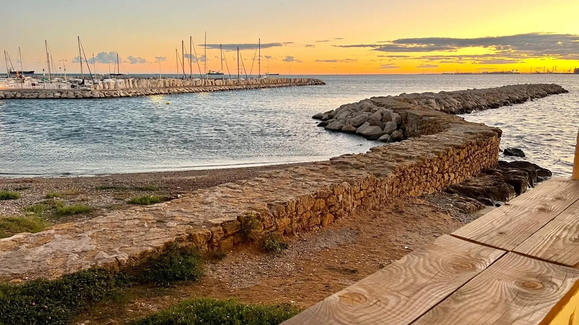 Voile De Mer 1 - Les Pieds Dans L'Eau, Clim, Wifi, 2 Personnes Fos-sur-Mer France