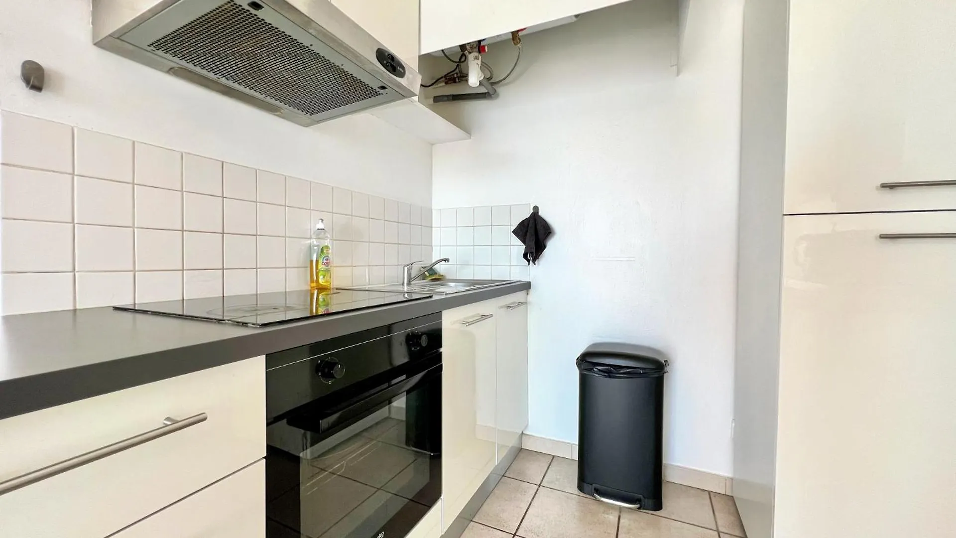 Apartment Voile De Mer 1 - Les Pieds Dans L'Eau, Clim, Wifi, 2 Personnes Fos-sur-Mer
